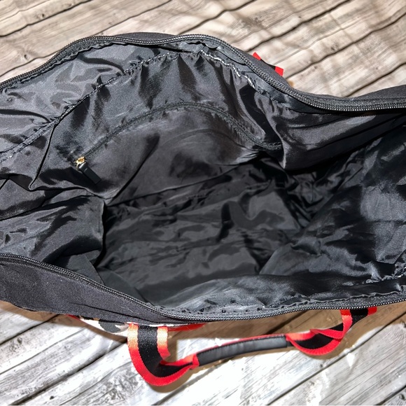 Victoria’s Secret Weekend Bag - Picture 7 of 8